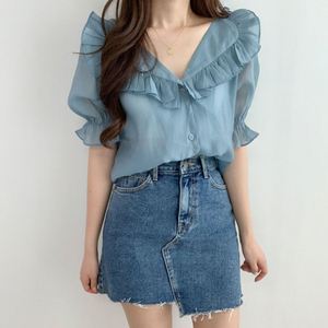 2021 kasual modis musim panas Puff lengan kemeja untuk wanita desain Atasan pakaian grafis berlipat wanita blus - Product Image 3