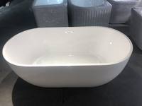 Fournisseur de baignoire de luxe Designer vertical Baignoire autonome moderne pour adulte 1.8 m Baignoire de salle de bain Baignoires autoportantes