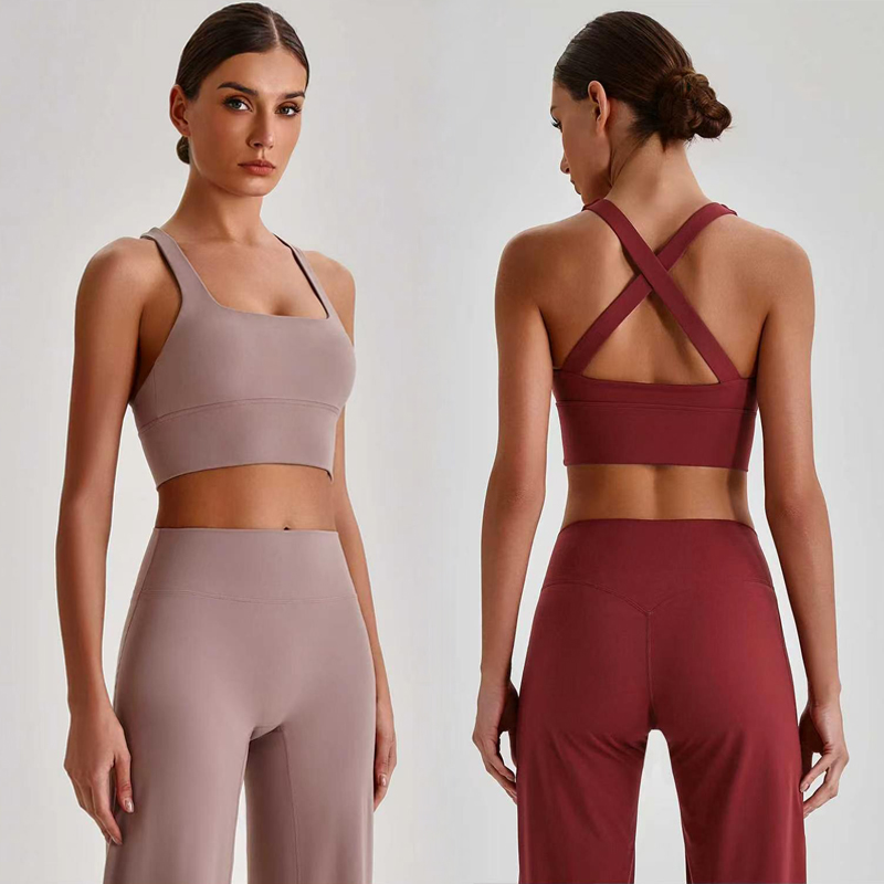 Customizable Cross Back Yoga Tank Top with Built-in Bra Buttery Soft Quick-Drying Fitness Shockproof Sports Bra for Women Gym
