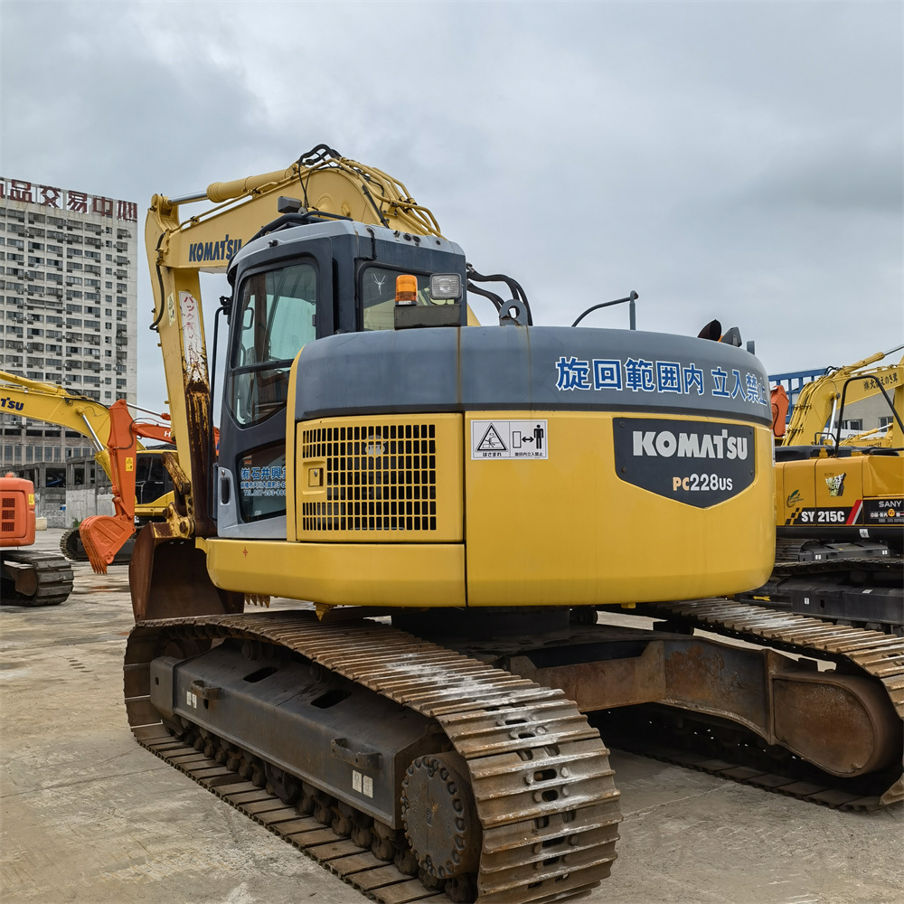 コマツ3点セット BRAKE ASS'Y,L.H. 3FD-30-22102 - KOMATSU Part catalog
