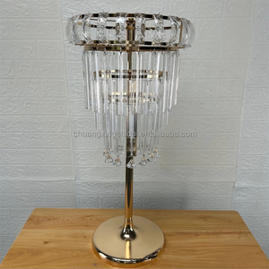 Support de fleurs en métal cristal acrylique or et argent Pièce maîtresse d'événement de mariage en fer pour application de table et de vase - Product Image 1