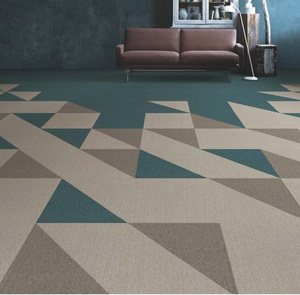 Usine En Gros 50x50cm 100% PP <span class=keywords><strong>Tapis</strong></span> Tuiles PVC Support Robuste Modulaire Tuiles <span class=keywords><strong>Tapis</strong></span> pour Commercial Hôtel Chambre Bureau - Product Image 6
