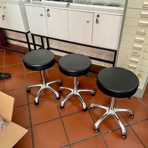 In pelle di lusso cerchio nero rotondo sgabello basso salone di bellezza attrezzature rotolamento ruote sgabello per barbiere parrucchiere uso cucina casa - Product Image 5