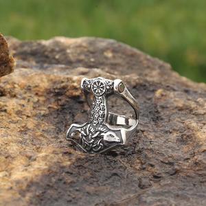 Anillo de martillo de Thor de acero inoxidable para hombre de recuerdo vikingo joyería nórdica en Material de aleación - Product Image 3