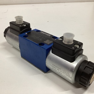 Válvulas de control direccional de solenoide hidráulico R901257360 4WE6W6X/EG24N9K72L=AN 4WE6 24V para Cetop 3 - Product Image 4