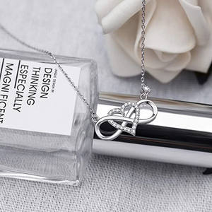 Set di Gioielli Europeo-Americano <span class=keywords><strong>con</strong></span> Collana a 8 Fili a Forma di Cuore e Collana Mobius dell'<span class=keywords><strong>Infinito</strong></span> come Regalo per la Festa della Mamma - Product Image 4