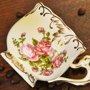 Nuevo Producto: Juego <span class=keywords><strong>de</strong></span> Tazas <span class=keywords><strong>de</strong></span> Té y Café <span class=keywords><strong>de</strong></span> Porcelana China con Diseño Clásico <span class=keywords><strong>de</strong></span> Rosas, con Tetera y Bandeja - Product Image 2
