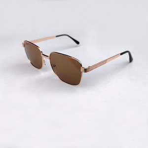 Lunettes de soleil pour hommes à monture intégrale avec verres en verre, anti-reflets, résistantes aux rayures, monture en métal, style conventionnel - Product Image 4