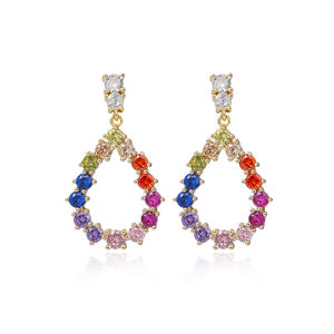 Pendientes Largos de Plata de Ley con Baño de Oro Rosa para Mujer, con Circonitas Cúbicas Brillantes en Forma de Estrella, Ideales para Bodas y Fiestas - Product Image 4