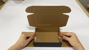 Caja de Envío de Cartón Rosa Personalizada con Impresión, Hecha con Materiales Reciclados, Logotipo de Suscripción Personalizado, Grosor de 4mm, Plegable, para Regalos - Product Image 5