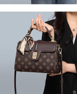 Sac bandoulière tendance en cuir PU souple, style rétro, imprimé personnalisé, pour femme, sac à main pour femme d'âge mûr - Product Image 6