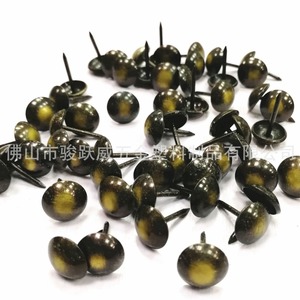 Clous décoratifs à tête ronde en fer électroplaqué effet œil de chat pour rembourrage de canapé - Product Image 1