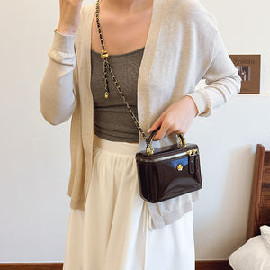 Borsa di Lusso da Donna; Tracolla di Alta Qualità in Materiale PU Lucido - Product Image 5