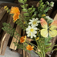 Vente en gros de fleurs artificielles de marguerites sauvages de haute qualité, fabriquées à la main en plastique, pour décorations de Pâques et de Noël
