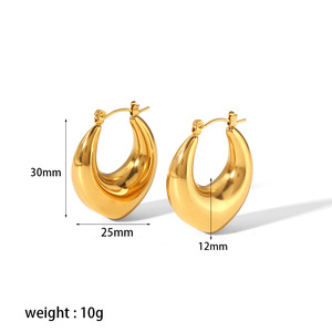 Pendientes de aro de corazón chapados en oro de 18 quilates a prueba de agua Pendientes de aro <span class=keywords><strong>gruesos</strong></span> de acero inoxidable Pendiente de oro grueso geométrico medio - Product Image 5