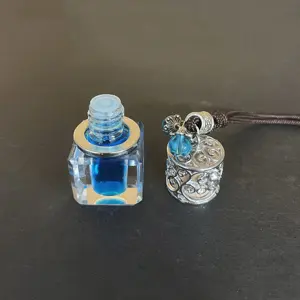 10ml Glass Bottles Share Fancy 8ml Diamond Shape Clear Perfume Glass Bottle Empty Car with Diffent Hollow out the lid Cap
