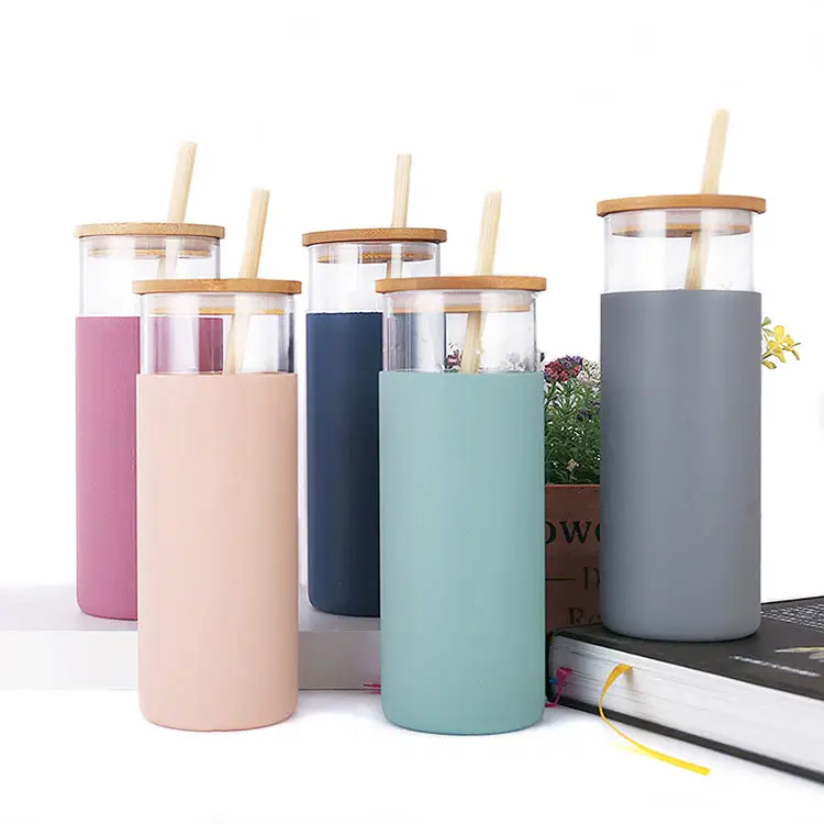 Wanyueji fabrika satış satıcıları 17oz 20oz cam pipetli bardak Tumbler ve kapak Tumbler silikon kol cam su şişesi fincan