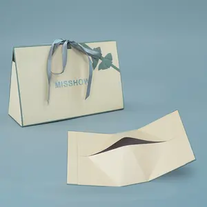 Custom logo pieghevole di carta shopping sacchetti regalo caramelle gioielli sacchetto di imballaggio con fiocco a nastro chiusura