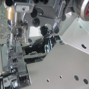 Máquina <span class=keywords><strong>de</strong></span> Coser Computarizada <span class=keywords><strong>de</strong></span> Cama Plana para Damas, con Triple Aguja, Puntada <span class=keywords><strong>de</strong></span> Seguridad y Motor, para Uso Doméstico RN9300-1 - Product Image 2