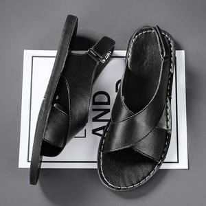 Sandali Cross Border da <span class=keywords><strong>uomo</strong></span> estivi in <span class=keywords><strong>pelle</strong></span> Casual <span class=keywords><strong>ciabatte</strong></span> da <span class=keywords><strong>uomo</strong></span> di tendenza 2024 nuove pantofole taglie forti da esterno - Product Image 3