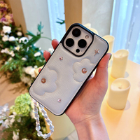 Étuis de téléphone en cuir mignons avec cordon de suspension pour 16 Pro Max, antichoc et protection à 360°