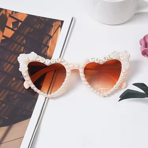 Hstyle despedida de soltera novia para ser gafas de sol despedida de soltera regalos accesorios de boda favores de fiesta gafas de sol de diamantes de imitación - Product Image 6