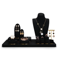 Shero Boutique Cadre Fenêtre Décoration Métal Matériel Bijoux Exposition Accessoires Anneau Pendentif Collier Bijoux Présentoir