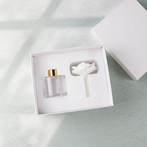 Grosir bunga keramik wangi buatan tangan 50ML botol kaca porselen rumah plester Aroma wangi Diffuser minyak esensial buluh - Product Image 1