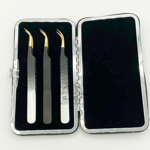 Pince à épiler noire et dorée pour extensions de cils, pince courbée pour isolation des cils - Product Image 2