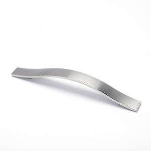 H-486 Cabinet <b>Handle</b> Zinc Alloy Curved Modern Style Drawer <b>Door</b> <b>Handle</b> 75g 45g 35g - Product Image 3