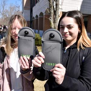 Bolsa Faraday Antirrobo con Bloqueo Magnético para Teléfonos Móviles, Bolsa de Bloqueo de Señales para Bibliotecas, Escuelas, Iglesias y Reuniones - Product Image 3