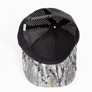 Gorra de Caza Personalizada OEM, Tejido Elástico en 4 Direcciones, Orificios Cortados con Láser, Transferencia Térmica, Bordado 3D en el Panel Frontal, Ajustable con Cierre a Presión - Product Image 5