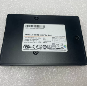 سامسونج PM983 MZQLB3T8HALS-000AZ قرص صلب داخلي NVMe PCIe Gen3 بسعة 3.84 تيرابايت U.2 للخوادم وتخزين مراكز البيانات - Product Image 1