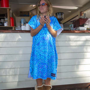 Serviette de plage <span class=keywords><strong>poncho</strong></span> à capuche en microfibre personnalisée pour adultes, vente en gros à prix réduit - Product Image 3
