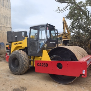 Offre Spéciale – Rouleau Compacteur à Percussion Dynapac CA25D d'Occasion avec Moteur, Pompe et Roulement - Product Image 6