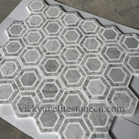 Mosaïque hexagonale en marbre blanc, mosaïque en pierre et acier inoxydable pour murs et sols de salle de bain