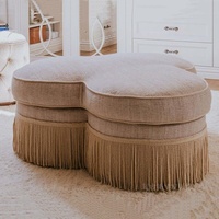 Yicheng En gros Ottoman rembourré vintage français en tissu, tabouret à chaussures et repose-pieds pour vestiaire, cabine d'essayage et salon