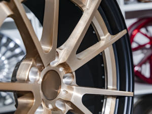 Personalizzare i cerchi 2 pezzi 5*120.65 6*114.3 spazzola rosso bronzo viso nero opaco barilotto auto ruote forgiate per Camaro - Product Image 5