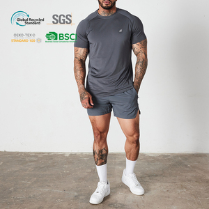 Áo tập gym nam HUCAI chất liệu polyester spandex nhẹ, thoáng khí, nhanh khô, co giãn tốt. - Product Image 3