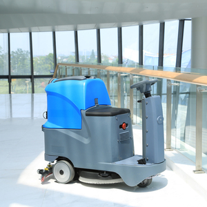 Аккумуляторная трехколесная машина для уборки дорог с функцией распыления воды, электрическая подметально-уборочная машина для пола, самоходная дорожная подметальная машина - Product Image 3