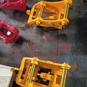 Acoplador Rápido SOOSAN-SB65 para Maquinaria de Construcción, Ideal para las Industrias Minera y de la Construcción, con Martillos Hidráulicos para Motor - Product Image 1