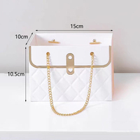 Boîte cadeau en papier personnalisée avec chaîne métallique, seau de rangement pour bouquets, sac à main de fleuriste, sac cadeau artisanal pour mariage, fête, anniversaire