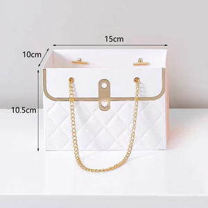 Boîte cadeau en papier personnalisée avec chaîne métallique, seau de rangement pour bouquets, sac à main de fleuriste, sac cadeau artisanal pour mariage, fête, anniversaire - Product Image 2