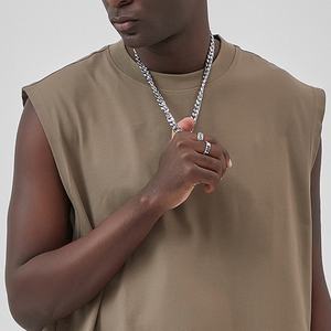 เสื้อกล้ามชายแบบมีรอยผ่าด้านล่าง รุ่นใหม่ล่าสุด เสื้อยืดแขนกุดสไตล์สปอร์ตสำหรับผู้ชาย เสื้อกล้ามผู้ชายทรงหลวมสไตล์ลำลอง - Product Image 6