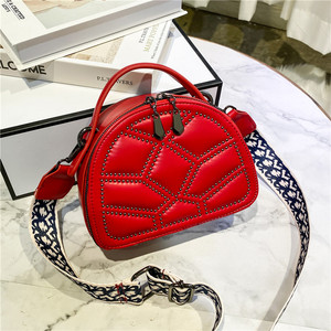 Nuevo Bolso Bandolera con Remaches, Bolso de Hombro, Bolso para Libros, Versátil, de Calidad, al por Mayor, Personalizado, Bolsos de Mano para Mujer - Product Image 6
