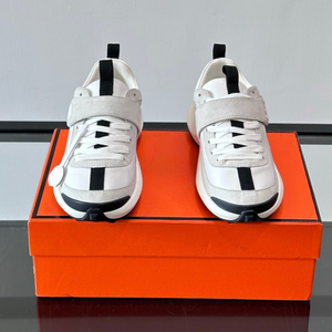 Trending product 2026 Fashion Designer Haute Casual Sneakers Fashion Trend Walking Shoes Top Quality Various Men Series Shoes - Product Image 3