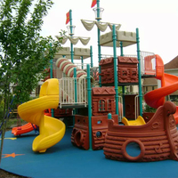 Équipement de terrain de jeu extérieur commercial pour les enfants de maternelle, série de navires pirates, attraction de parc d'attractions