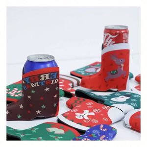 En stock, enfriadores de latas navideños personalizados, regalos y recuerdos perfectos para fiestas navideñas, añade los nombres de tu familia, forma de bota - Product Image 3