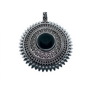 Collar de piedra oxidada de plata, colgante de ónix negro, Colgante de Piedra de latón - Product Image 1