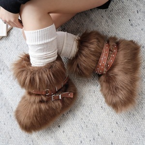 Nouveautés d'hiver, bottes en fausse fourrure pour femmes, style Y2k, bottes <span class=keywords><strong>de</strong></span> neige avec ceinture, <span class=keywords><strong>chaussures</strong></span> moelleuses et duveteuses <span class=keywords><strong>de</strong></span> luxe, bottes <span class=keywords><strong>de</strong></span> <span class=keywords><strong>ski</strong></span> chaudes et confortables mi-mollet - Product Image 5
